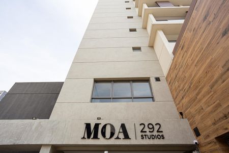Studio à venda com 27m², 1 quarto e sem vaga Studio à venda com 27m², 1 quarto e sem vagaFachada