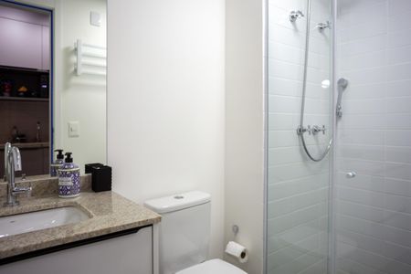 Studio à venda com 27m², 1 quarto e sem vaga Studio à venda com 27m², 1 quarto e sem vagaBanheiro