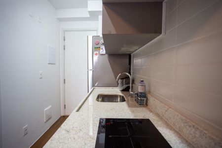 Studio à venda com 27m², 1 quarto e sem vaga Studio à venda com 27m², 1 quarto e sem vagaCozinha