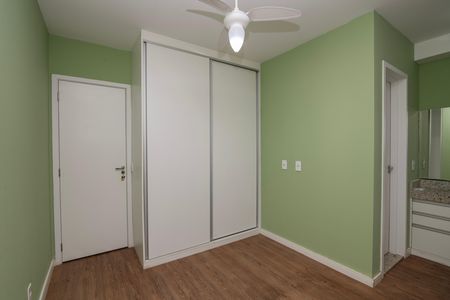 Apartamento para alugar com 57m², 2 quartos e 1 vaga Apartamento para alugar com 57m², 2 quartos e 1 vagaQuarto 2 Suíte