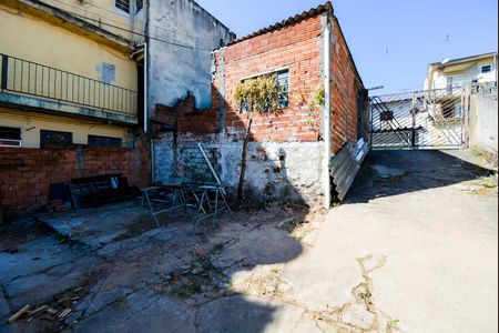 Casa à venda com 250m², 2 quartos e 8 vagasQuintal