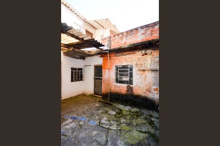 Casa à venda com 250m², 2 quartos e 8 vagasQuintal