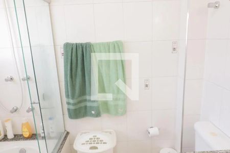 Casa de condomínio para alugar com 210m², 3 quartos e 2 vagasSuíte 1