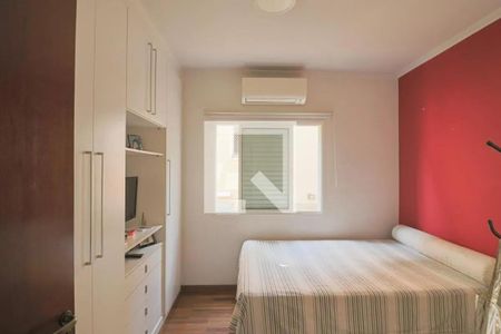 Casa de condomínio para alugar com 210m², 3 quartos e 2 vagasQuarto 2