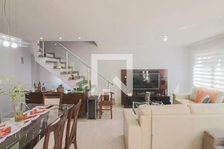 Casa de condomínio para alugar com 210m², 3 quartos e 2 vagasSala