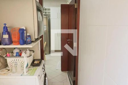 Casa de condomínio para alugar com 210m², 3 quartos e 2 vagasLavanderia