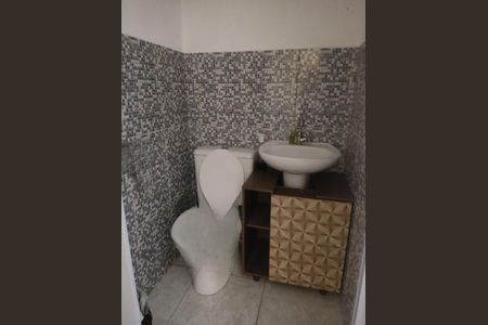 Casa à venda com 84m², 2 quartos e 2 vagas