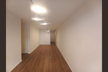 Apartamento à venda com 75m², 2 quartos e 1 vaga Apartamento à venda com 75m², 2 quartos e 1 vagaSala