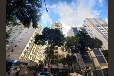 Apartamento à venda com 75m², 2 quartos e 1 vaga Apartamento à venda com 75m², 2 quartos e 1 vagaFachada do Prédio