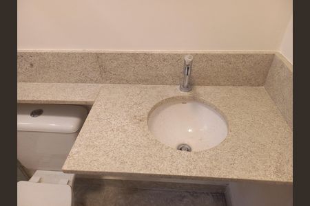 Apartamento à venda com 75m², 2 quartos e 1 vaga Apartamento à venda com 75m², 2 quartos e 1 vagaBanheiro 2