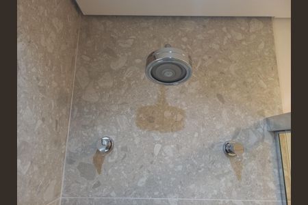 Apartamento à venda com 75m², 2 quartos e 1 vaga Apartamento à venda com 75m², 2 quartos e 1 vagaBanheiro do Quarto 1