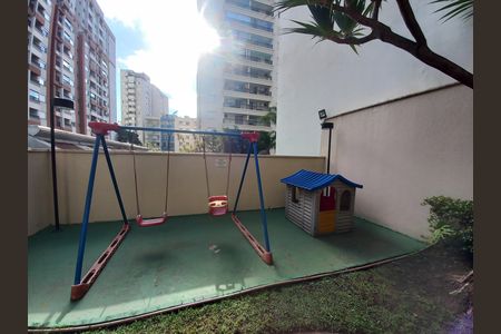 Apartamento à venda com 75m², 2 quartos e 1 vaga Apartamento à venda com 75m², 2 quartos e 1 vagaPlayground