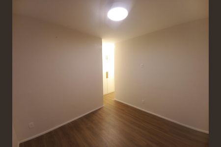 Apartamento à venda com 75m², 2 quartos e 1 vaga Apartamento à venda com 75m², 2 quartos e 1 vagaQuarto 1