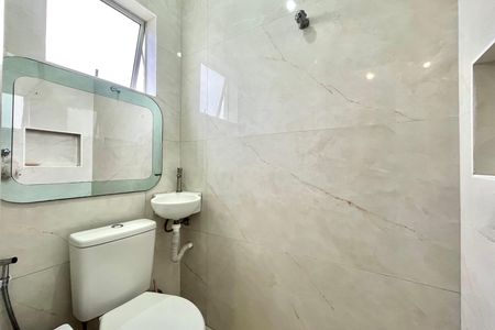 Apartamento para alugar com 82m², 3 quartos e 1 vaga Apartamento para alugar com 82m², 3 quartos e 1 vagaBanheiro da Suíte