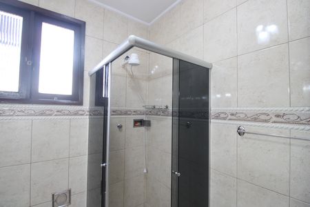 Casa de condomínio para alugar com 243m², 2 quartos e 1 vagaBanheiro