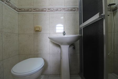 Casa de condomínio para alugar com 243m², 2 quartos e 1 vagaÁrea de serviço - Banheiro 1