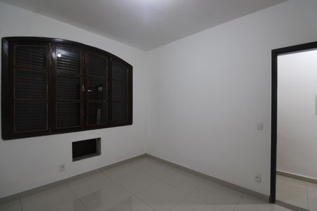 Casa de condomínio para alugar com 243m², 2 quartos e 1 vagaQuarto 2