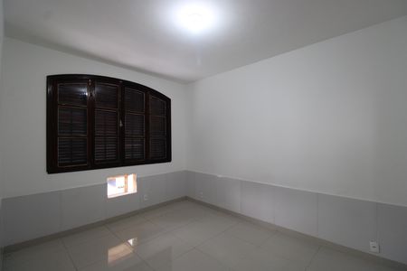 Casa de condomínio para alugar com 243m², 2 quartos e 1 vagaQuarto 1