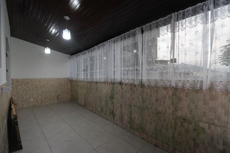 Casa de condomínio para alugar com 243m², 2 quartos e 1 vagaCozinha - Copa