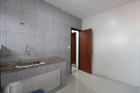 Casa de condomínio para alugar com 243m², 2 quartos e 1 vagaCozinha