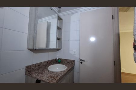 Apartamento para alugar com 61m², 3 quartos e 1 vaga Apartamento para alugar com 61m², 3 quartos e 1 vagaBanheiro
