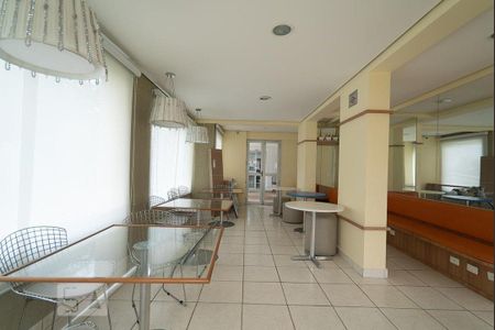 Apartamento para alugar com 61m², 3 quartos e 1 vaga Apartamento para alugar com 61m², 3 quartos e 1 vagaÁrea comum - Salão de festas 1