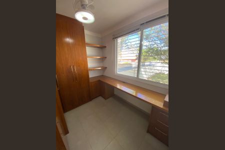 Casa de condomínio à venda com 436m², 4 quartos e 4 vagas
