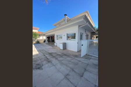 Casa de condomínio à venda com 436m², 4 quartos e 4 vagas