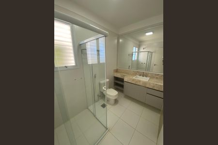 Casa de condomínio à venda com 436m², 4 quartos e 4 vagas