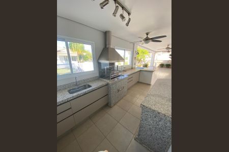 Casa de condomínio à venda com 436m², 4 quartos e 4 vagas
