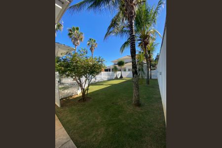 Casa de condomínio à venda com 436m², 4 quartos e 4 vagas