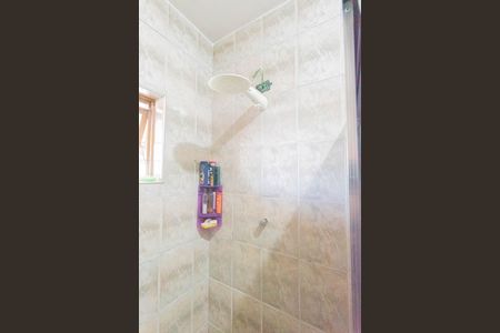 Casa à venda com 200m², 2 quartos e 2 vagas