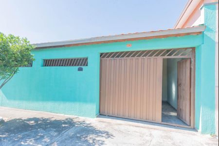 Casa à venda com 200m², 2 quartos e 2 vagas