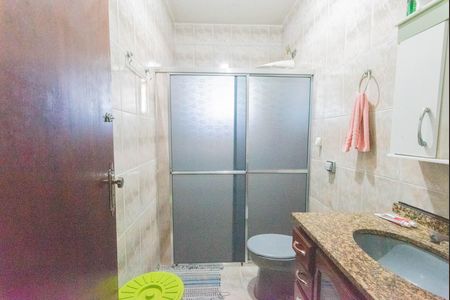 Casa à venda com 200m², 2 quartos e 2 vagas