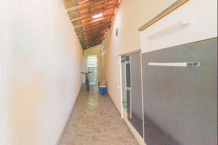 Casa à venda com 200m², 2 quartos e 2 vagas