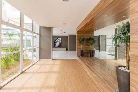 Apartamento à venda com 105m², 3 quartos e 2 vagas Apartamento à venda com 105m², 3 quartos e 2 vagasHall social