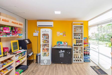 Apartamento à venda com 105m², 3 quartos e 2 vagas Apartamento à venda com 105m², 3 quartos e 2 vagasÁrea comum - Mercado