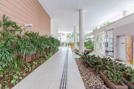 Apartamento à venda com 105m², 3 quartos e 2 vagas Apartamento à venda com 105m², 3 quartos e 2 vagasEntrada