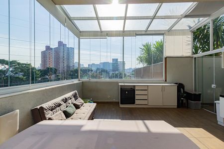 Apartamento à venda com 105m², 3 quartos e 2 vagas Apartamento à venda com 105m², 3 quartos e 2 vagasVista do Quarto 2