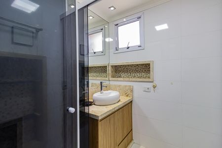 Apartamento à venda com 105m², 3 quartos e 2 vagas Apartamento à venda com 105m², 3 quartos e 2 vagasBanheiro da Suíte