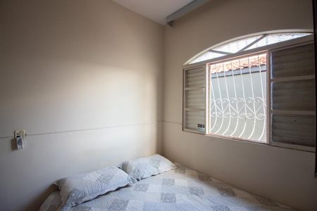 Casa à venda com 96m², 3 quartos e 1 vaga Casa à venda com 96m², 3 quartos e 1 vagaQuarto 1