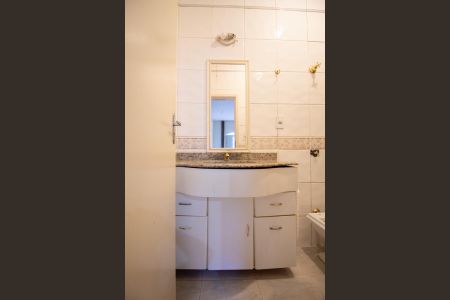 Casa à venda com 96m², 3 quartos e 1 vaga Casa à venda com 96m², 3 quartos e 1 vagaBanheiro da Suíte
