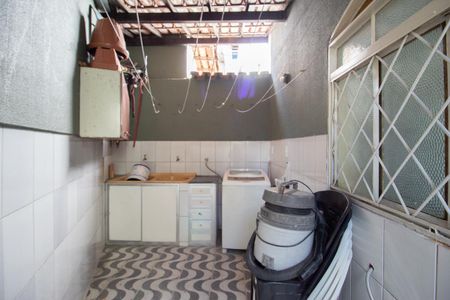 Casa à venda com 96m², 3 quartos e 1 vaga Casa à venda com 96m², 3 quartos e 1 vagaÁrea de Serviço