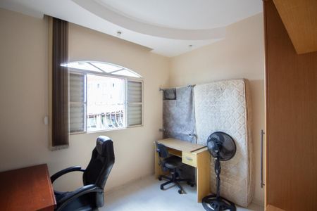 Casa à venda com 96m², 3 quartos e 1 vaga Casa à venda com 96m², 3 quartos e 1 vagaQuarto 2