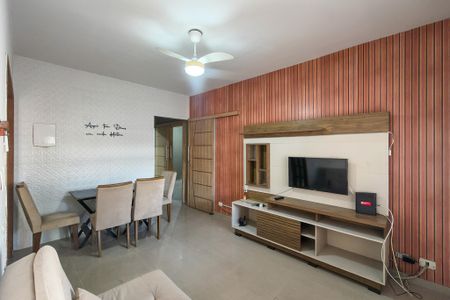 Sala de casa para alugar com 2 quartos, 146m² em Vila Tupi, Praia Grande
