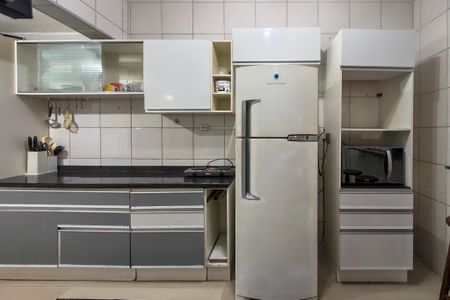 Casa para alugar com 146m², 2 quartos e 3 vagas Casa para alugar com 146m², 2 quartos e 3 vagasCozinha