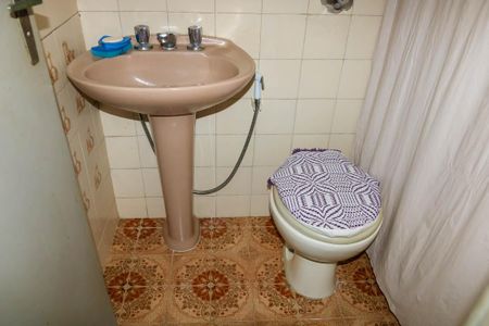 Casa de condomínio à venda com 100m², 3 quartos e sem vagaBanheiro do Quarto Suíte