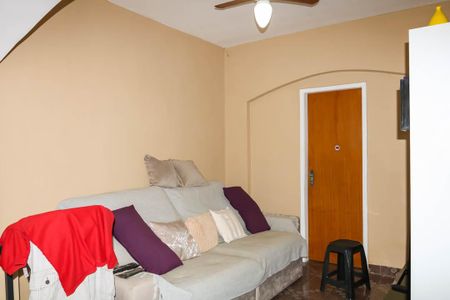 Casa de condomínio à venda com 100m², 3 quartos e sem vagaSala