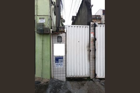 Casa de condomínio à venda com 100m², 3 quartos e sem vagaFachada