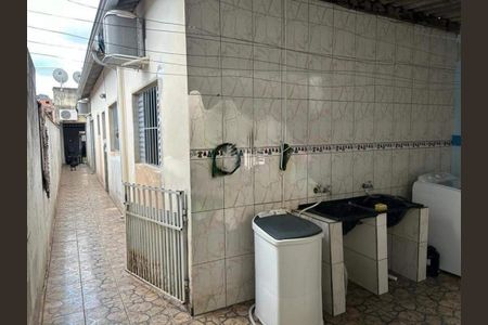 Casa à venda com 2 quartos, 75m² em Jardim Maria Antonia (Nova Veneza), Sumaré
